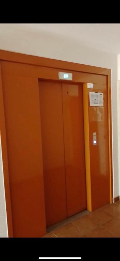 A La Semaine Ou Au Jour / Location Studio Meuble 30M² La Ciotat Exterior foto